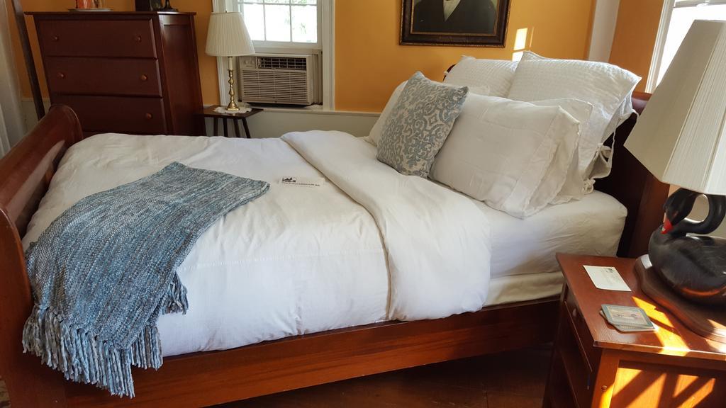 The 1720 House Vineyard Haven Exterior foto
